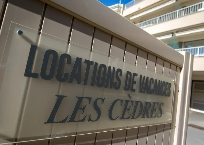 Climatise Proche Et Commerces, Balcon, Parking, Linge Et Wifi Disponibles - Fr-1-466a-40 * Saint-Raphaël